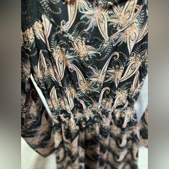 Charlotte Russe Dress Size Small - Picture 2 of 2